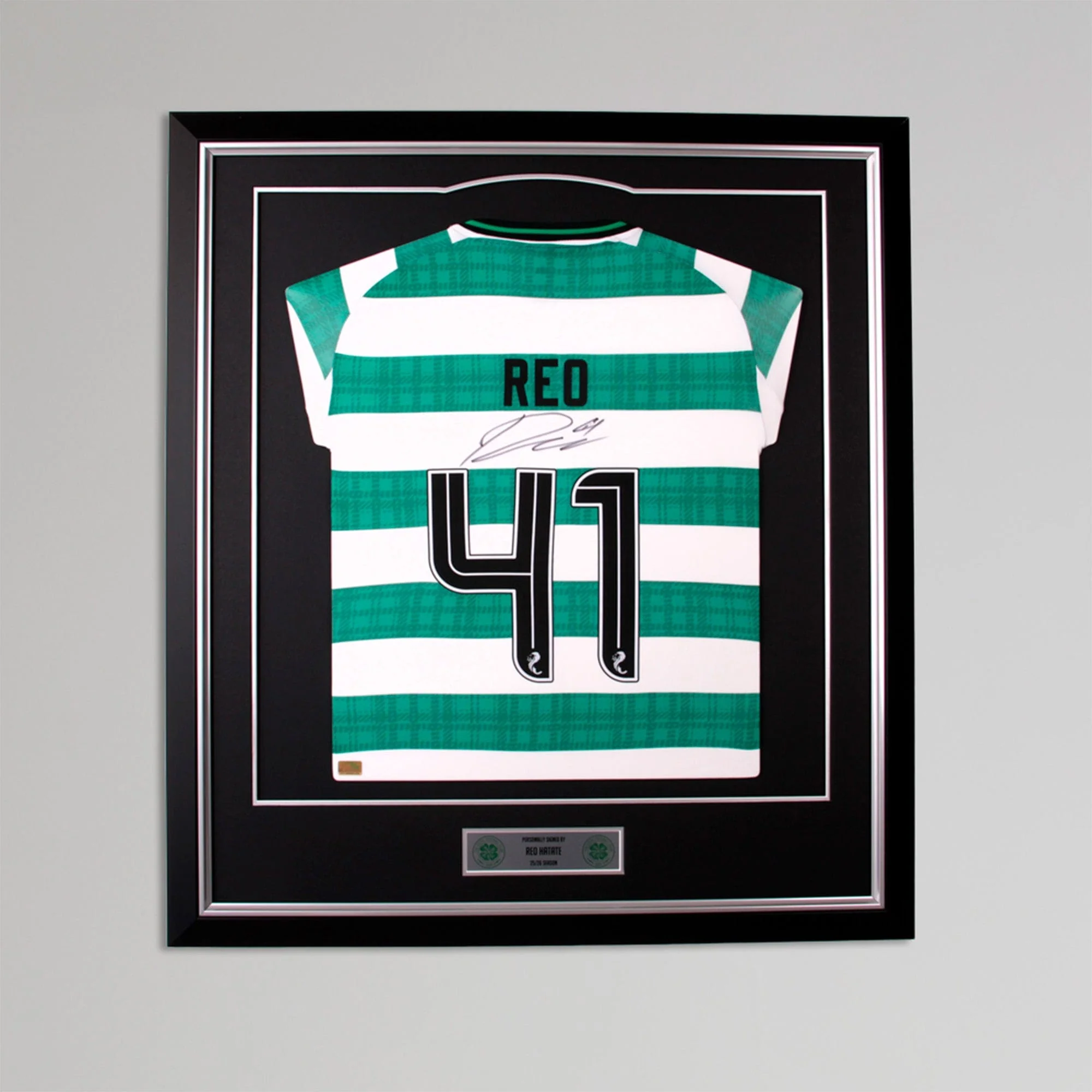 Celtic 2025/26 Reo Hatate Signed Framed Shirt