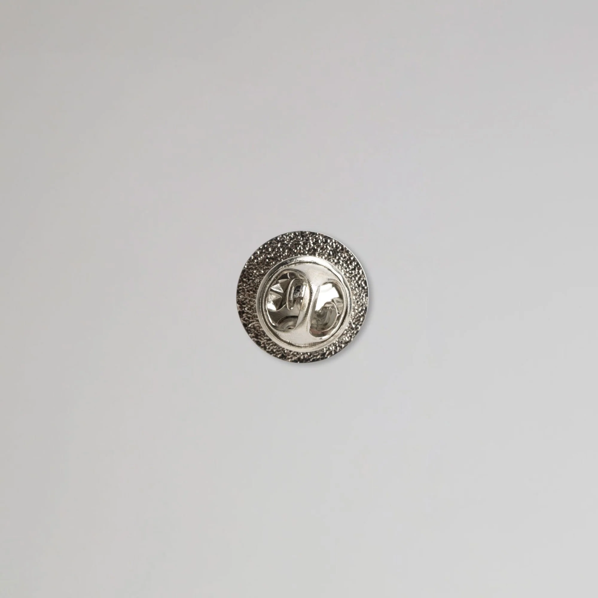 Celtic Crest Pin Badge - Image 2