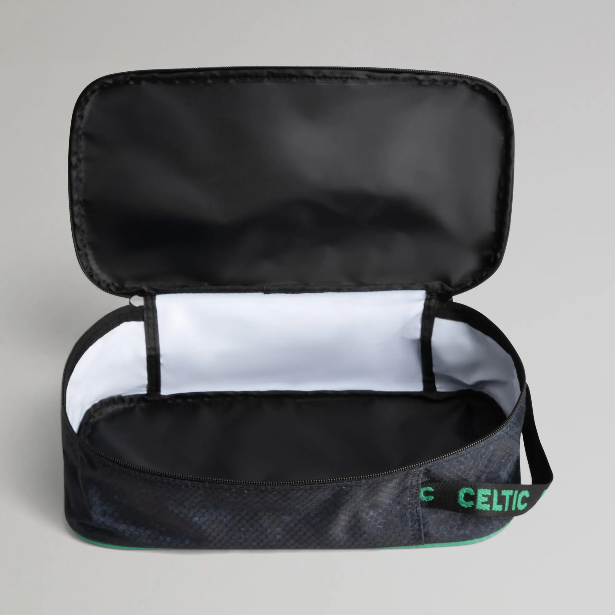 Celtic Crest Black Bootbag - Image 4