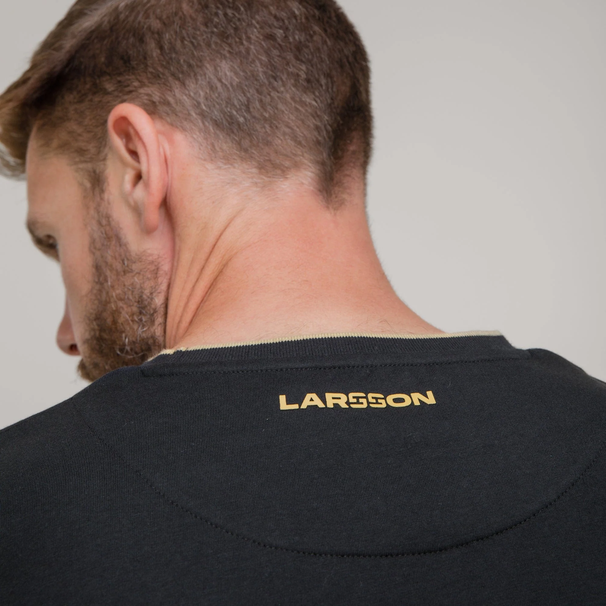 Celtic Henrik Larsson Black T-Shirt - Image 4