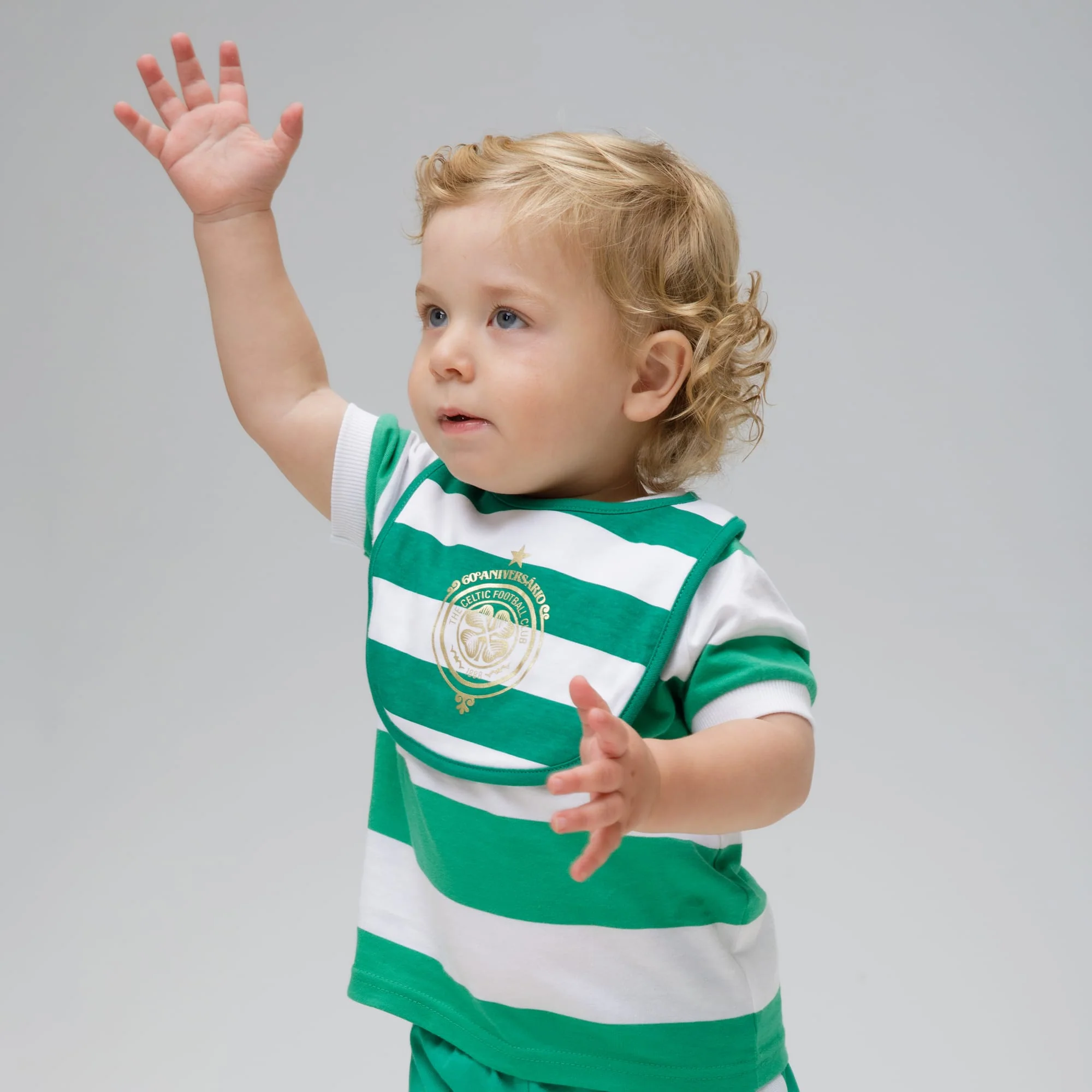 Celtic Infant 2026/27 Home Kit Bibs Set of 2 - Image 3