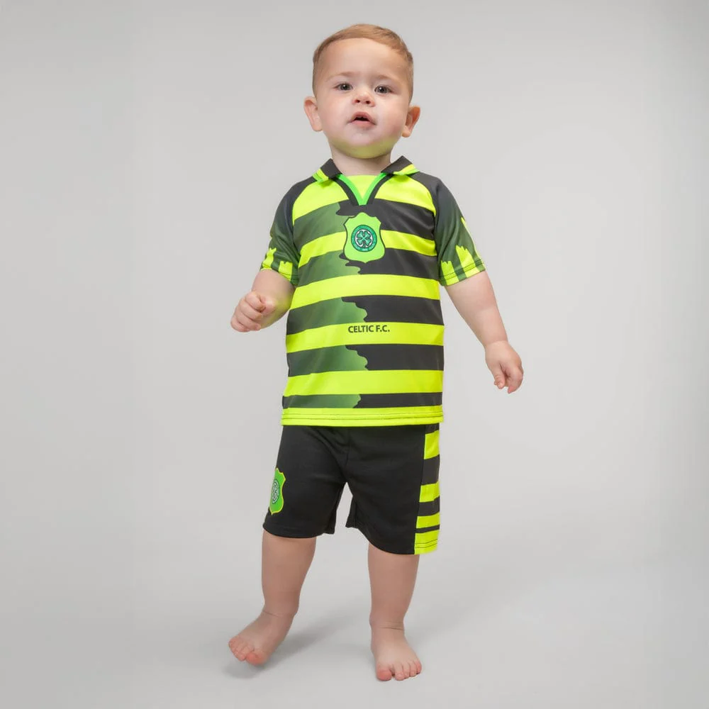 Celtic Infant 96/97 Retro T-Shirt and Short Set - Image 4